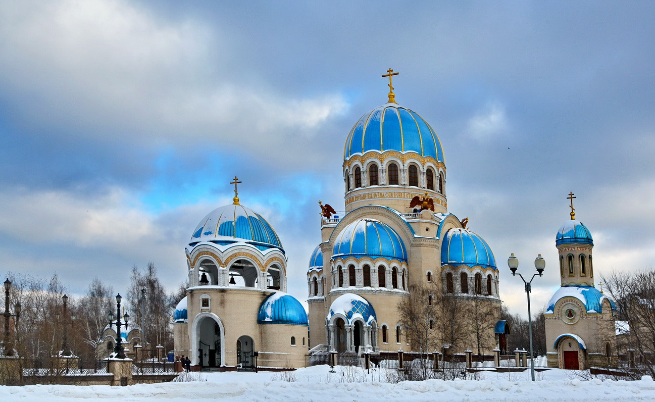 Nikon D5200 + Nikon AF-S DX Nikkor 18-200mm F3.5-5.6G ED VR II sample photo. Trinity church in orehovo-borisovo in honor of the photography