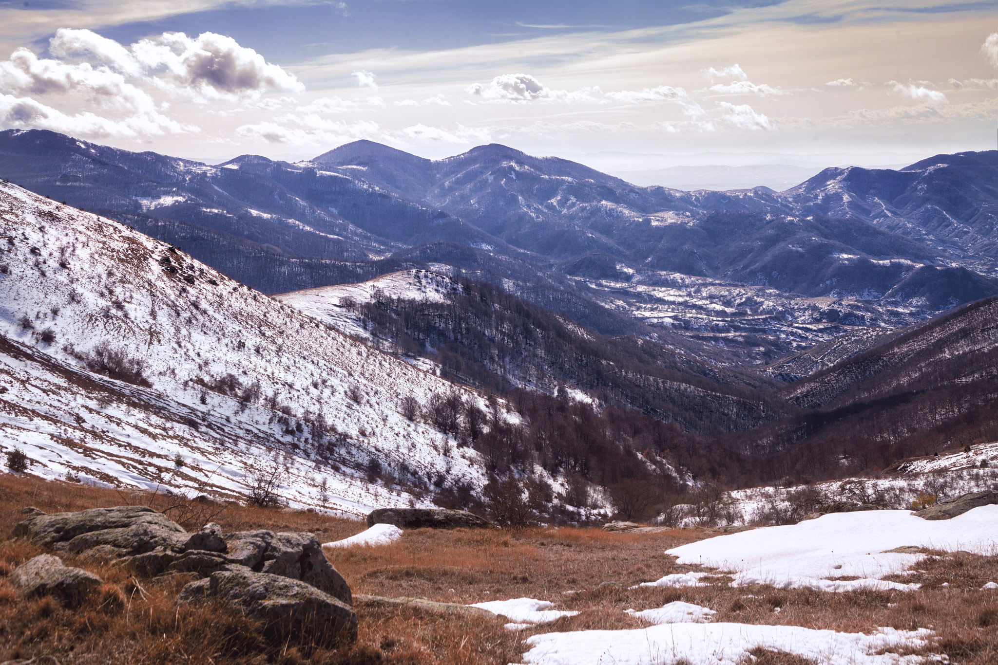 EF28-70mm f/2.8L USM sample photo. The valley photography