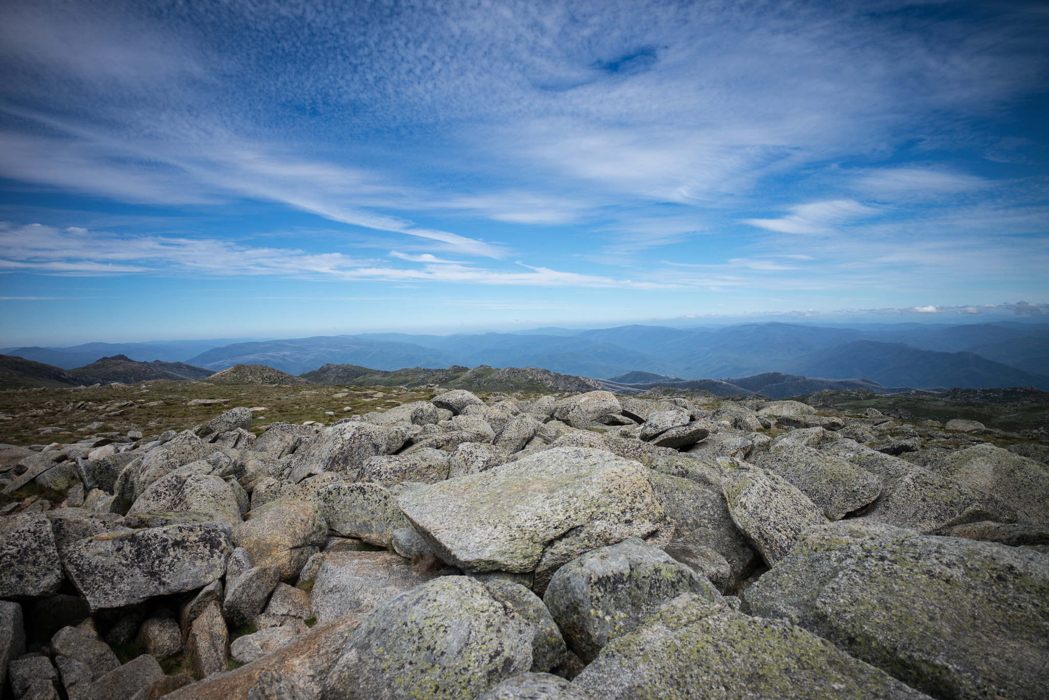 Leica Super-Elmar-M 21mm F3.4 ASPH sample photo. Distant mountains photography
