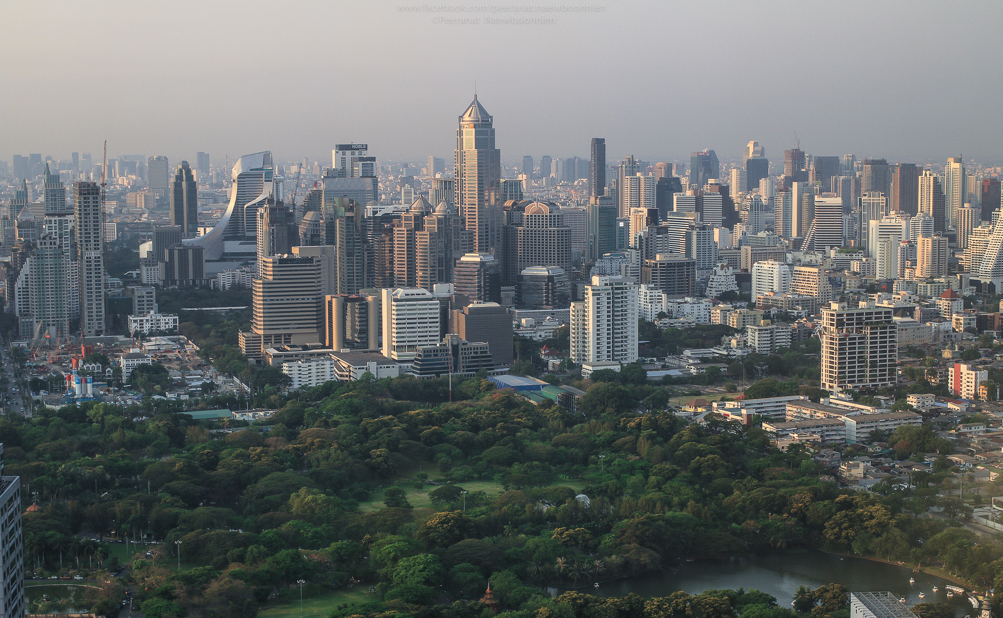 Canon EF 40mm F2.8 STM sample photo. Bangkok photography
