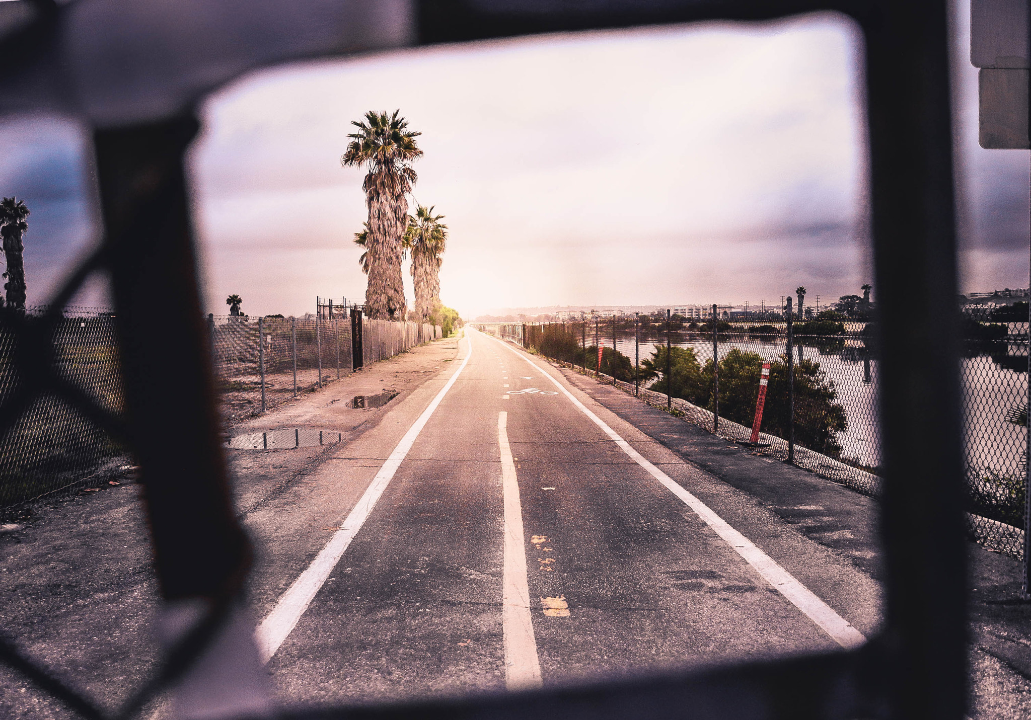 Canon EOS 70D + Canon TS-E 90mm F2.8 Tilt-Shift sample photo. 5am in marina del rey photography