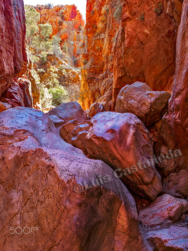 Panasonic Lumix DMC-L10 sample photo. Rocks. standley chasm photography