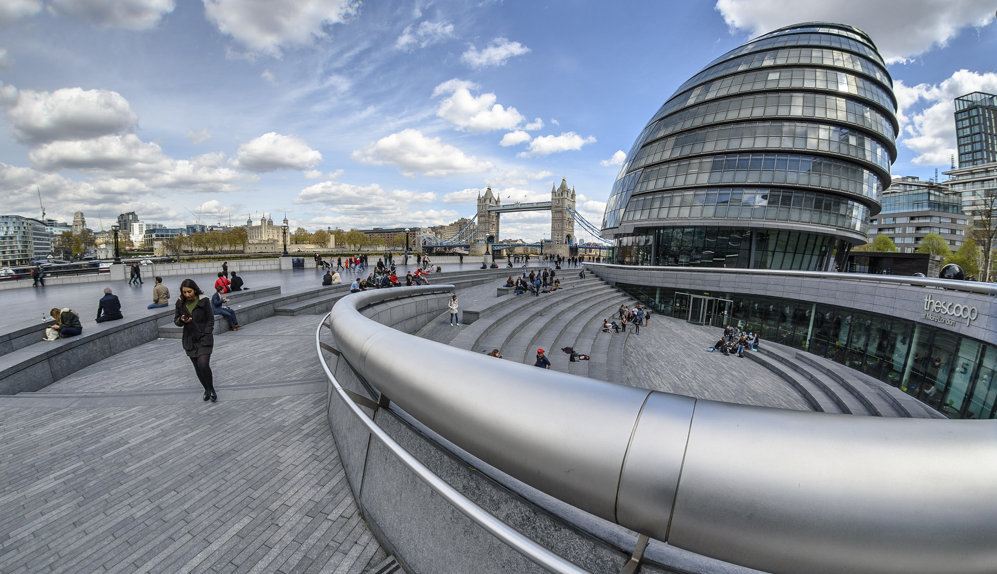 Nikon D750 + Nikon AF DX Fisheye-Nikkor 10.5mm F2.8G ED sample photo. London city hall photography