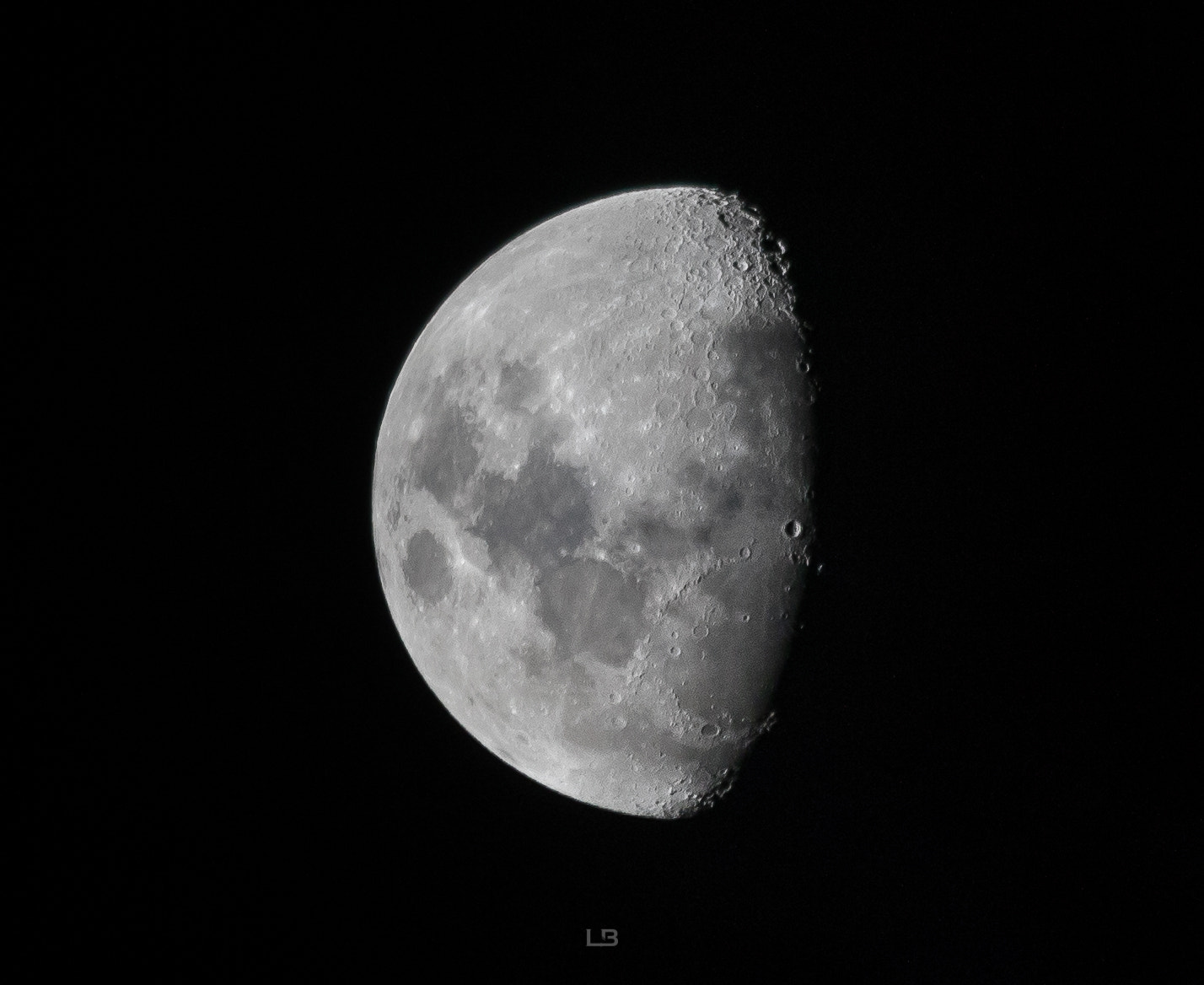 Canon EF 70-300mm F4-5.6 IS USM sample photo. Moon photography