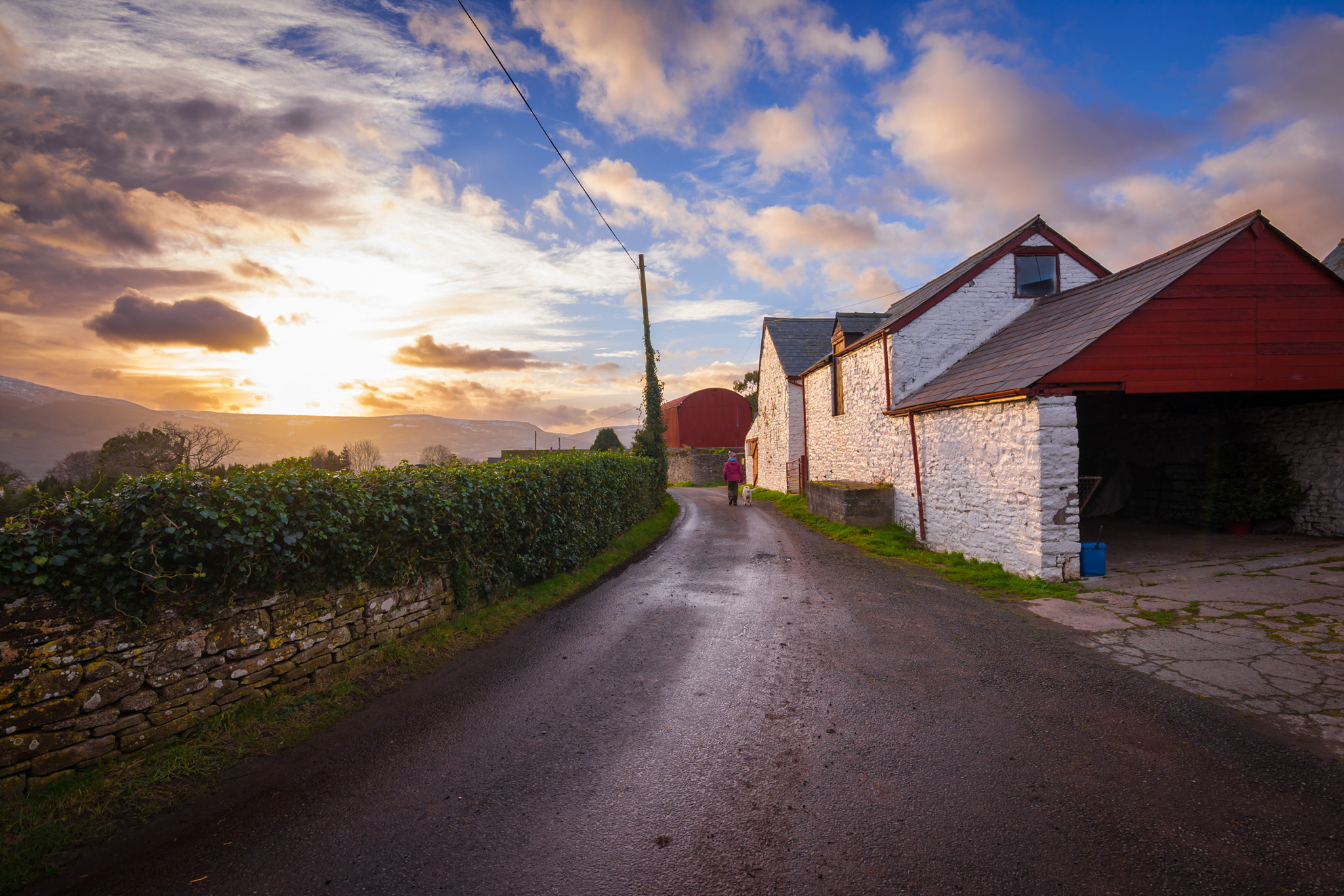 Nikon D7200 + Tokina AT-X 11-20 F2.8 PRO DX (AF 11-20mm f/2.8) sample photo. The way home photography