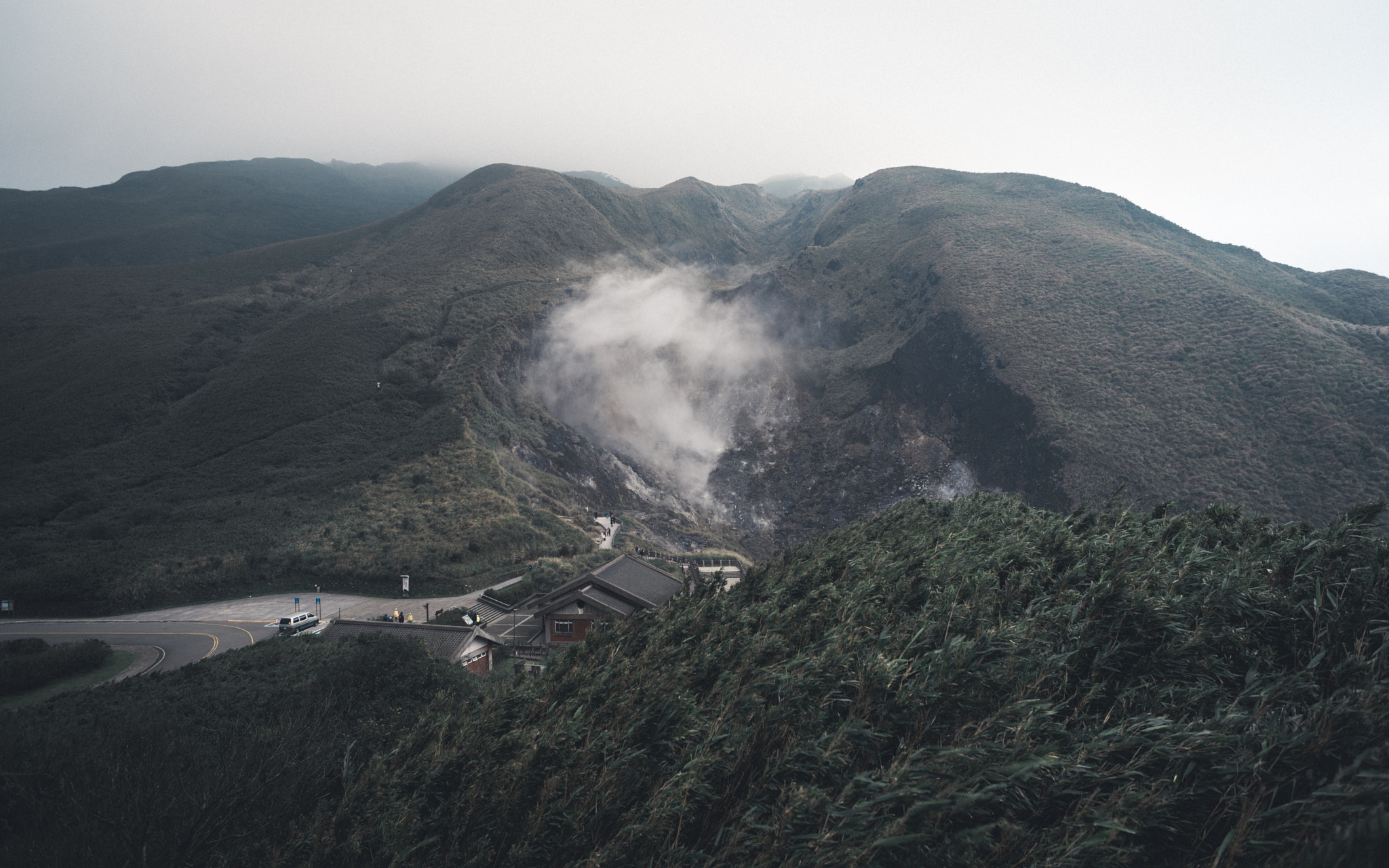 Nikon D750 + Nikon AF Nikkor 24mm F2.8D sample photo. The mountains breathe. photography