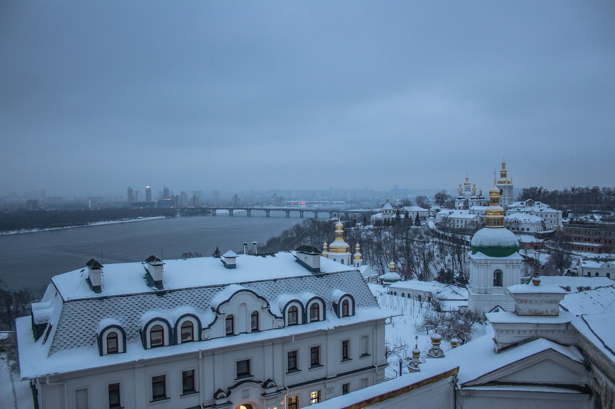 Canon EF-S 18-55mm F3.5-5.6 II sample photo. Kiev panorama photography