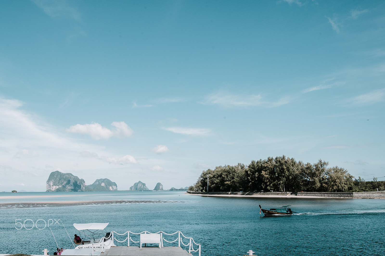 Nikon Df + Nikon AF-S Nikkor 20mm F1.8G ED sample photo. Beach_thailand photography