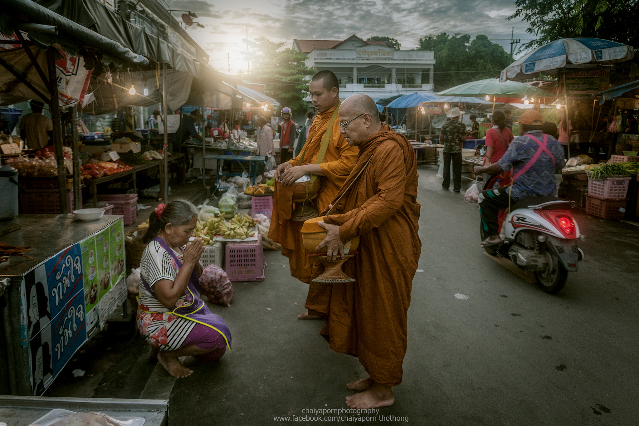 Canon EF-S 17-55mm F2.8 IS USM sample photo. Thailand. photography