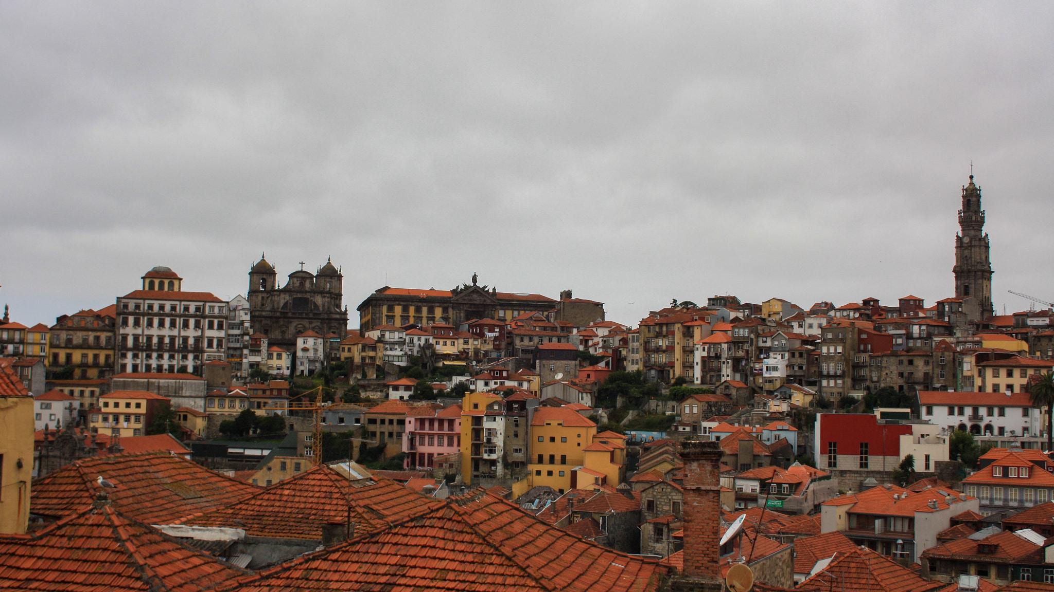 Canon EF-S 18-55mm F3.5-5.6 II sample photo. Porto skyline photography