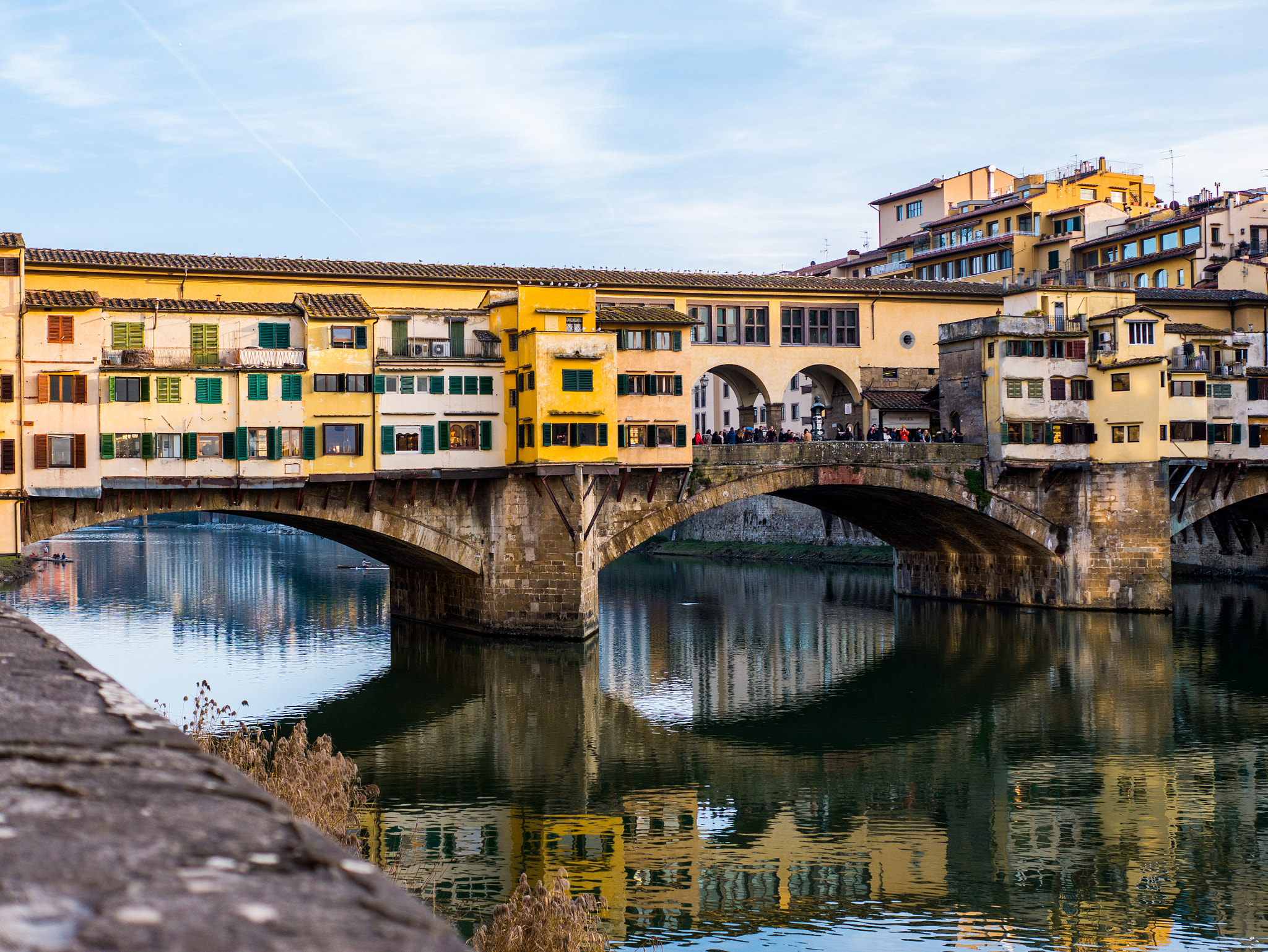 Panasonic Leica DG Summilux 25mm F1.4 II ASPH sample photo. Ponte vecchio photography