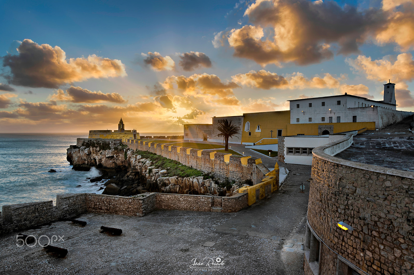 Sigma 10-20mm F3.5 EX DC HSM sample photo. Peniche fortress - peniche - portugal photography