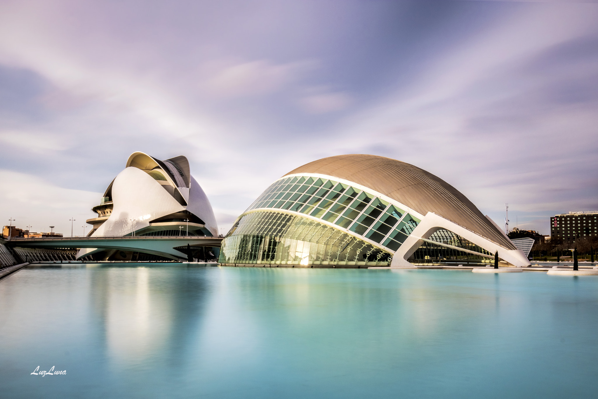 Sigma 10-20mm F3.5 EX DC HSM sample photo. L'hemisfèric y palau de les arts photography