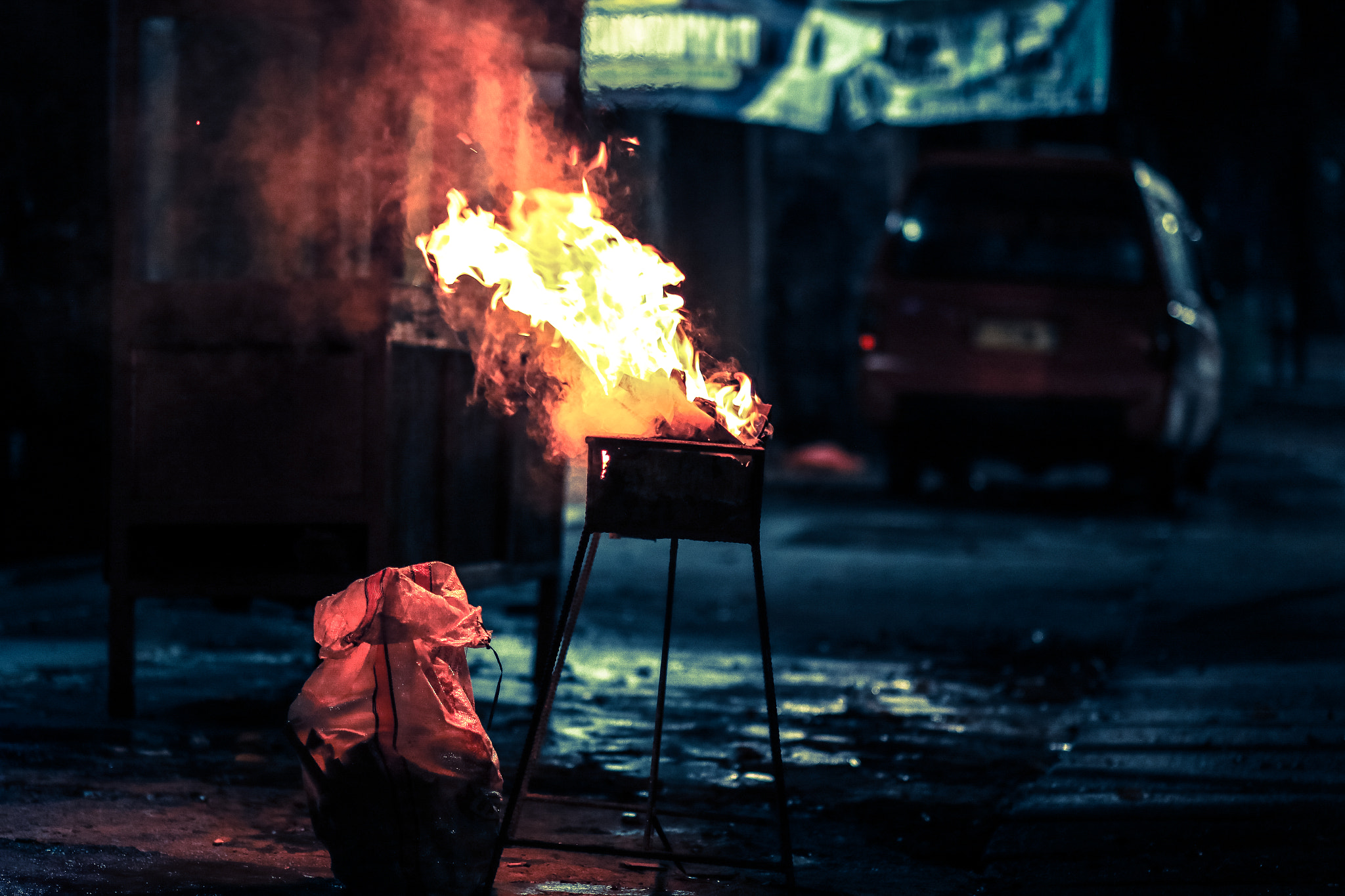 Canon EF 85mm F1.8 USM sample photo. Urbex photo photography