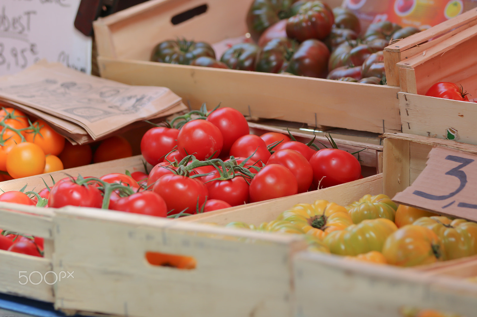 Canon EOS 650D (EOS Rebel T4i / EOS Kiss X6i) sample photo. Jour de marché photography