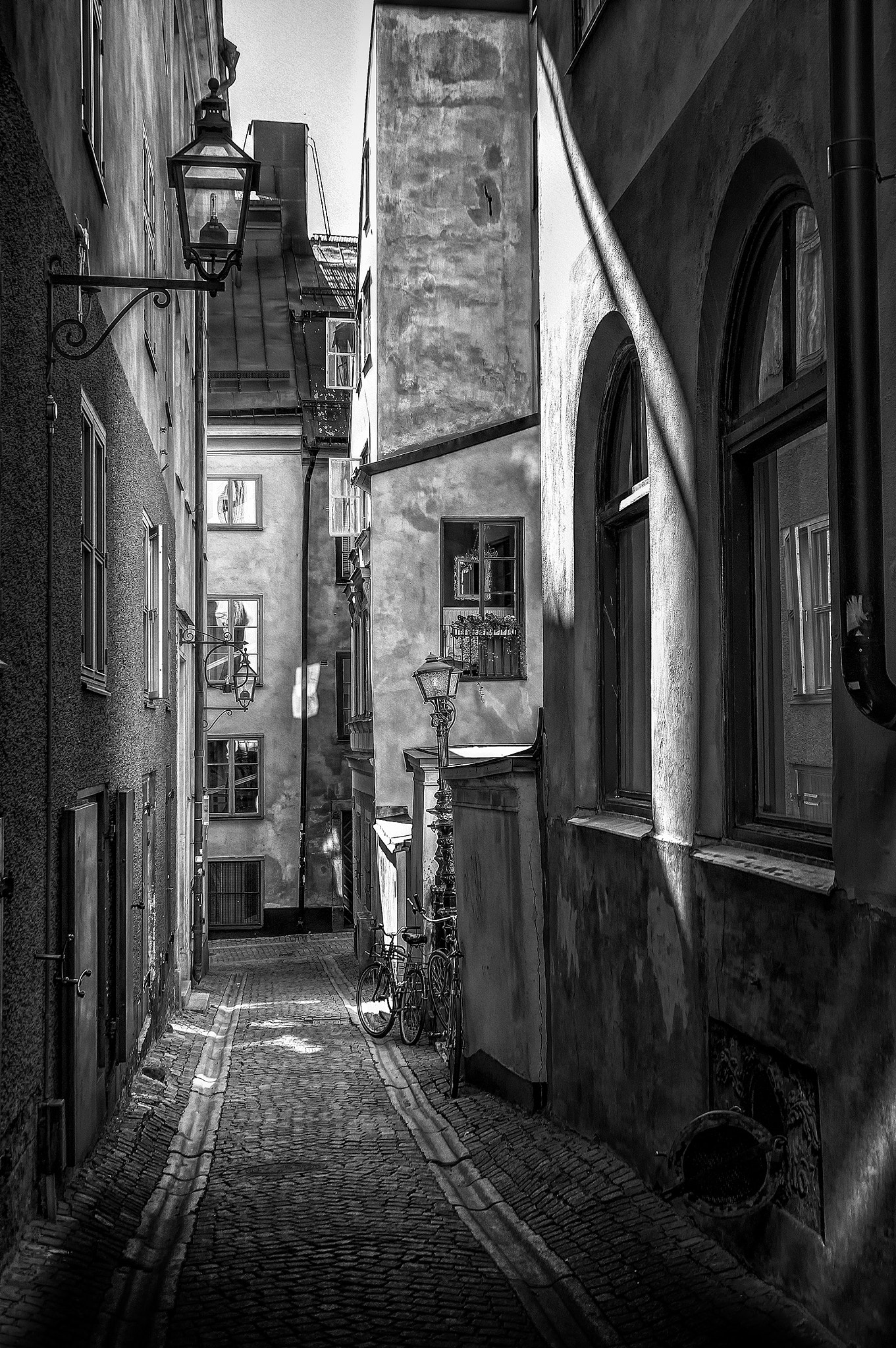 Pentax K20D + Pentax smc DA 16-45mm F4 ED AL sample photo. Old stockholm photography
