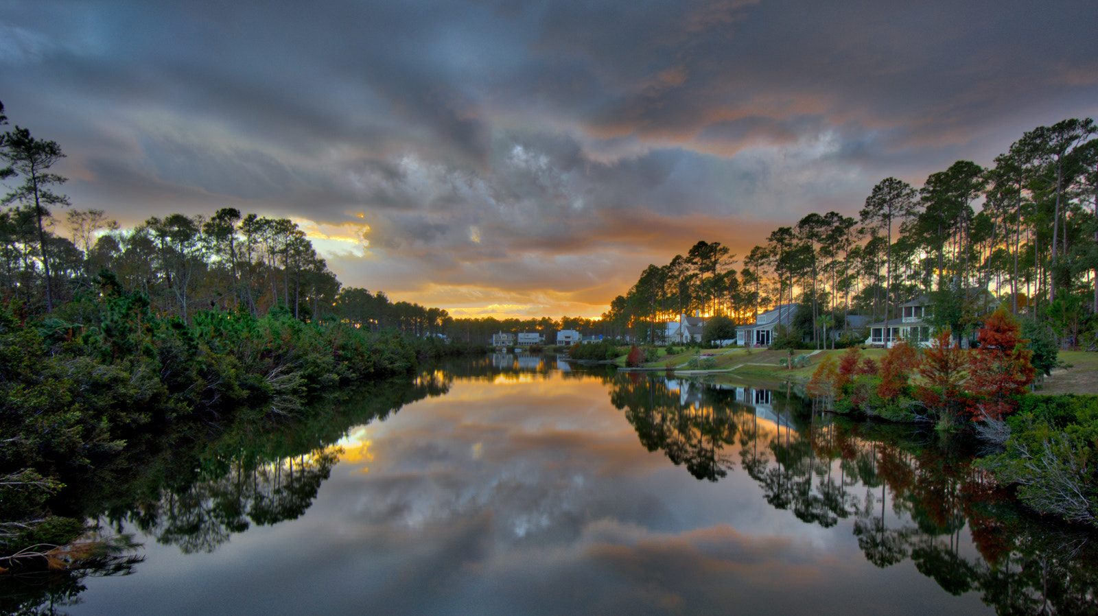 Sony E 10-18mm F4 OSS sample photo. Barge landing sunset photography