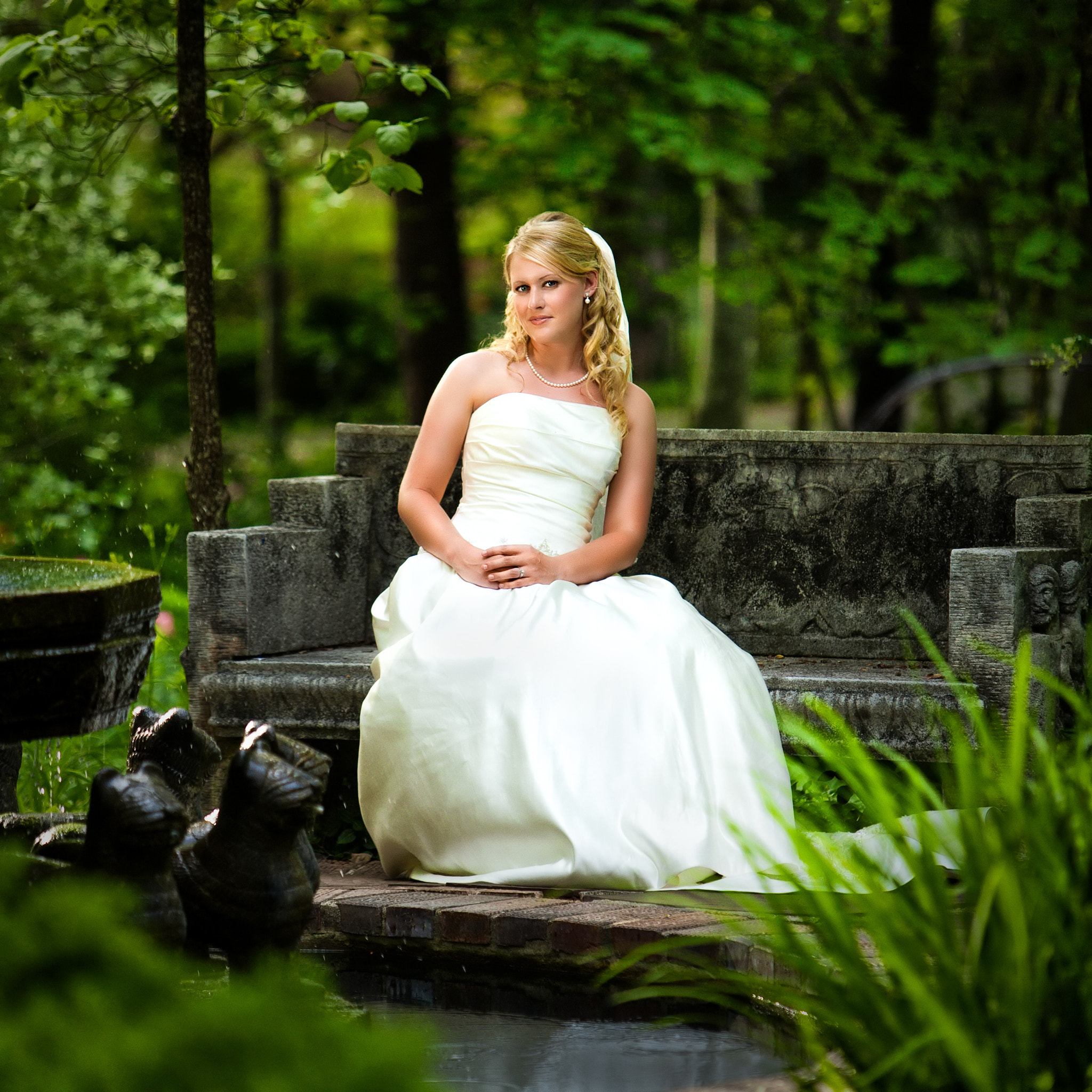 Canon EF 70-200mm F2.8L IS USM sample photo. Susan at the gardens photography