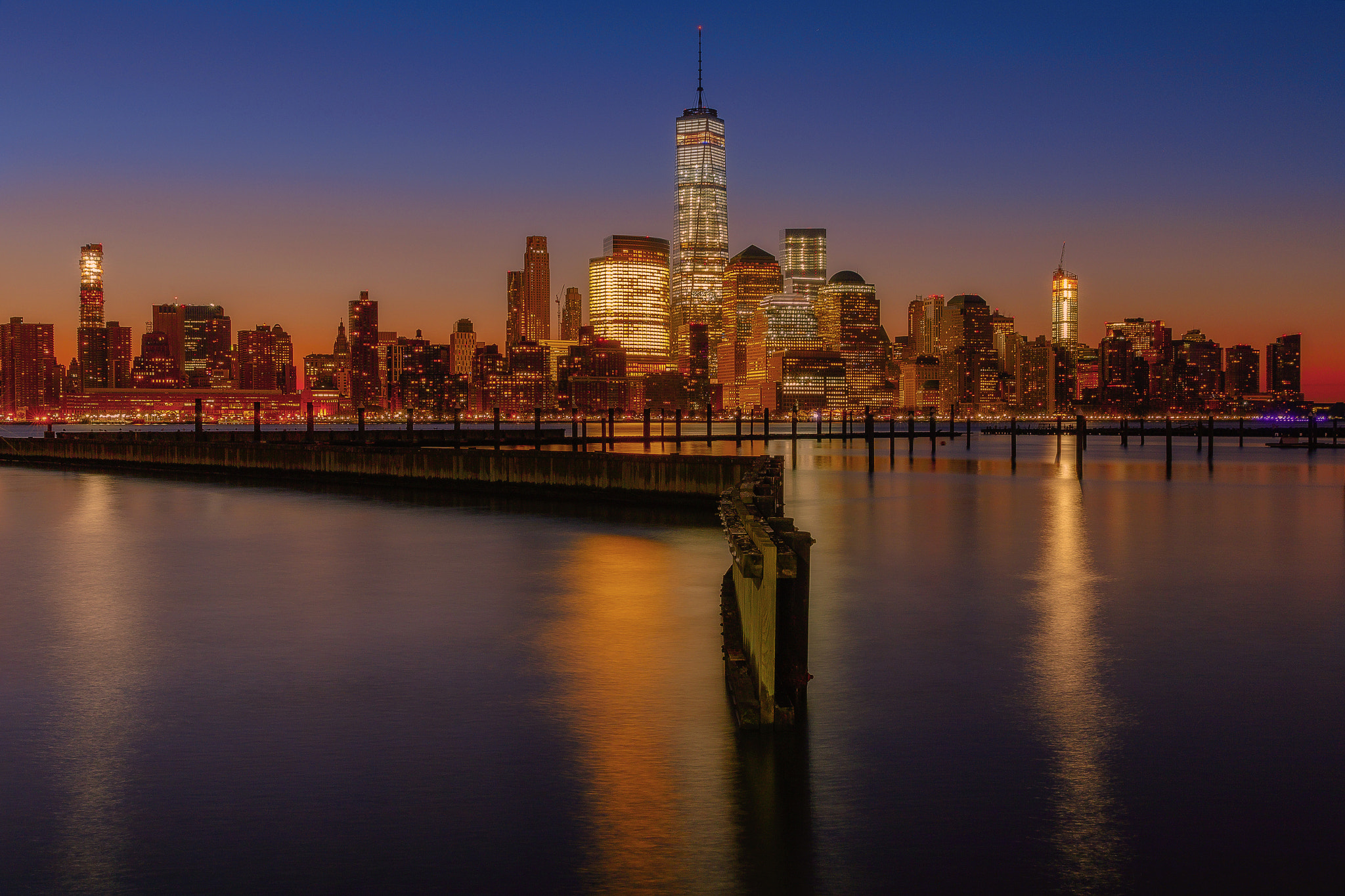 Canon EF 24-70mm F2.8L II USM sample photo. Nyc at blue hour photography