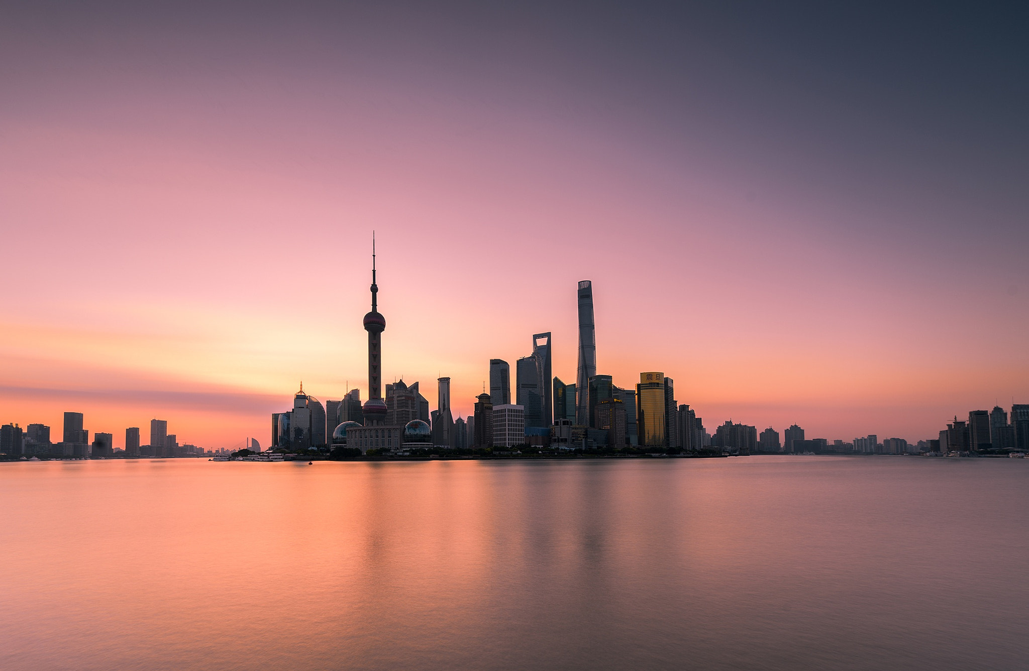 Nikon D4S sample photo. Sunrise on the bund photography