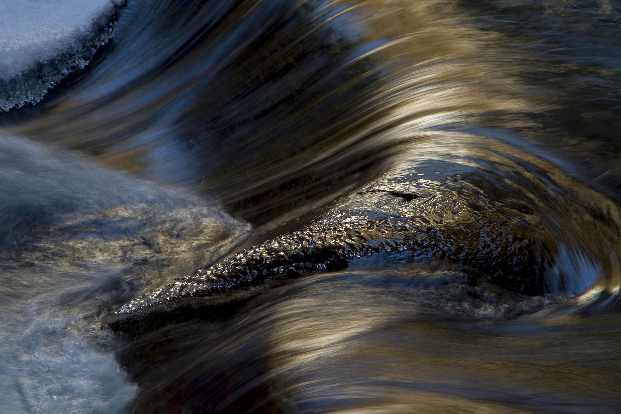 Pentax K-1 sample photo. Winter river photography