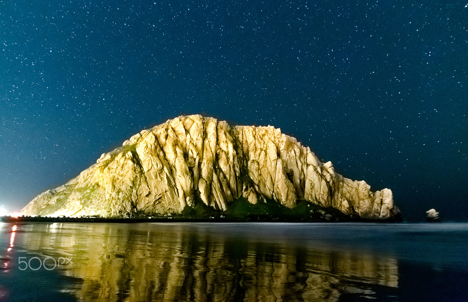Sigma 17-50mm F2.8 EX DC OS HSM sample photo. Morro sky #(of ) photography