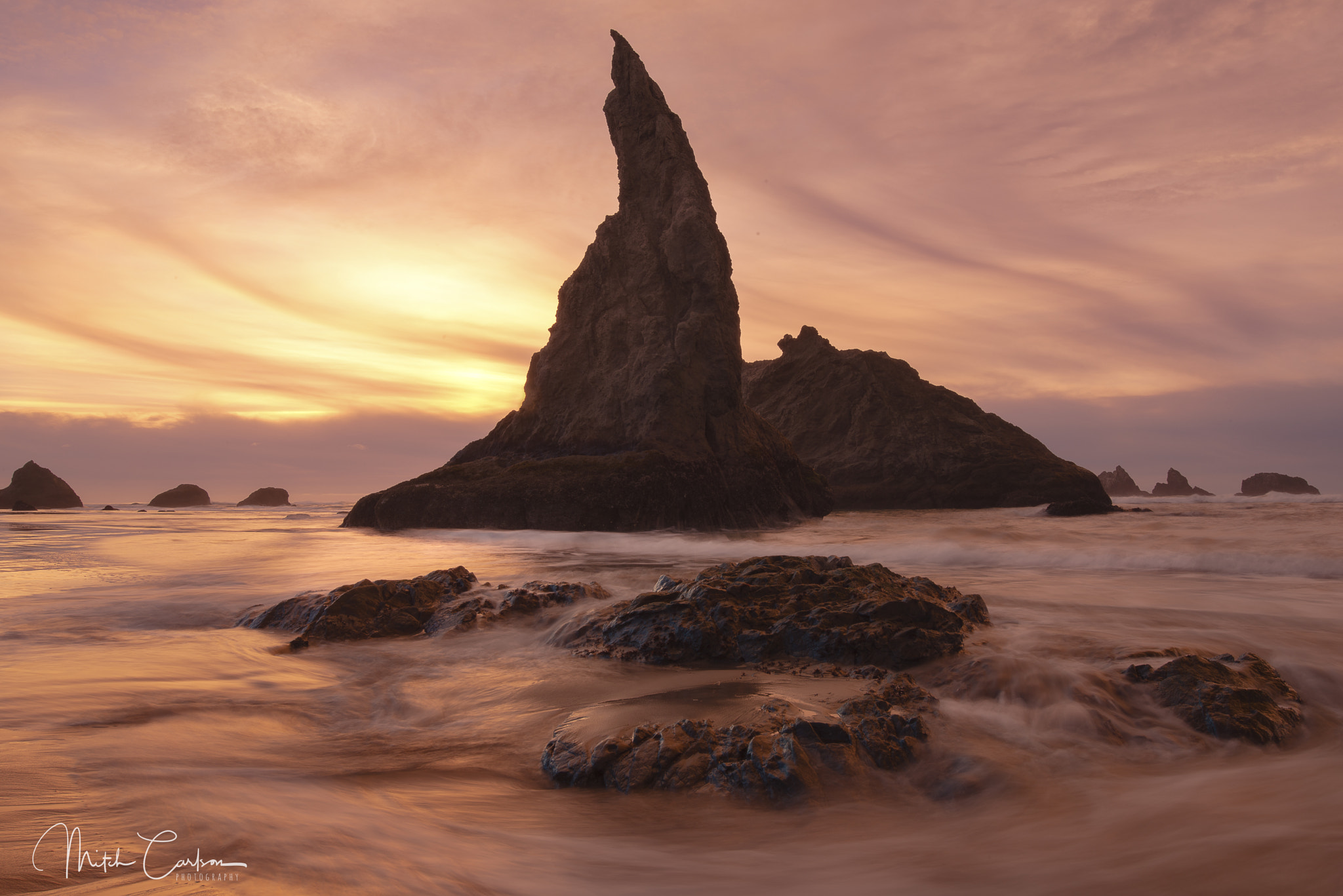 Nikon AF-S Nikkor 18-35mm F3.5-4.5G ED sample photo. The wizard's hat photography