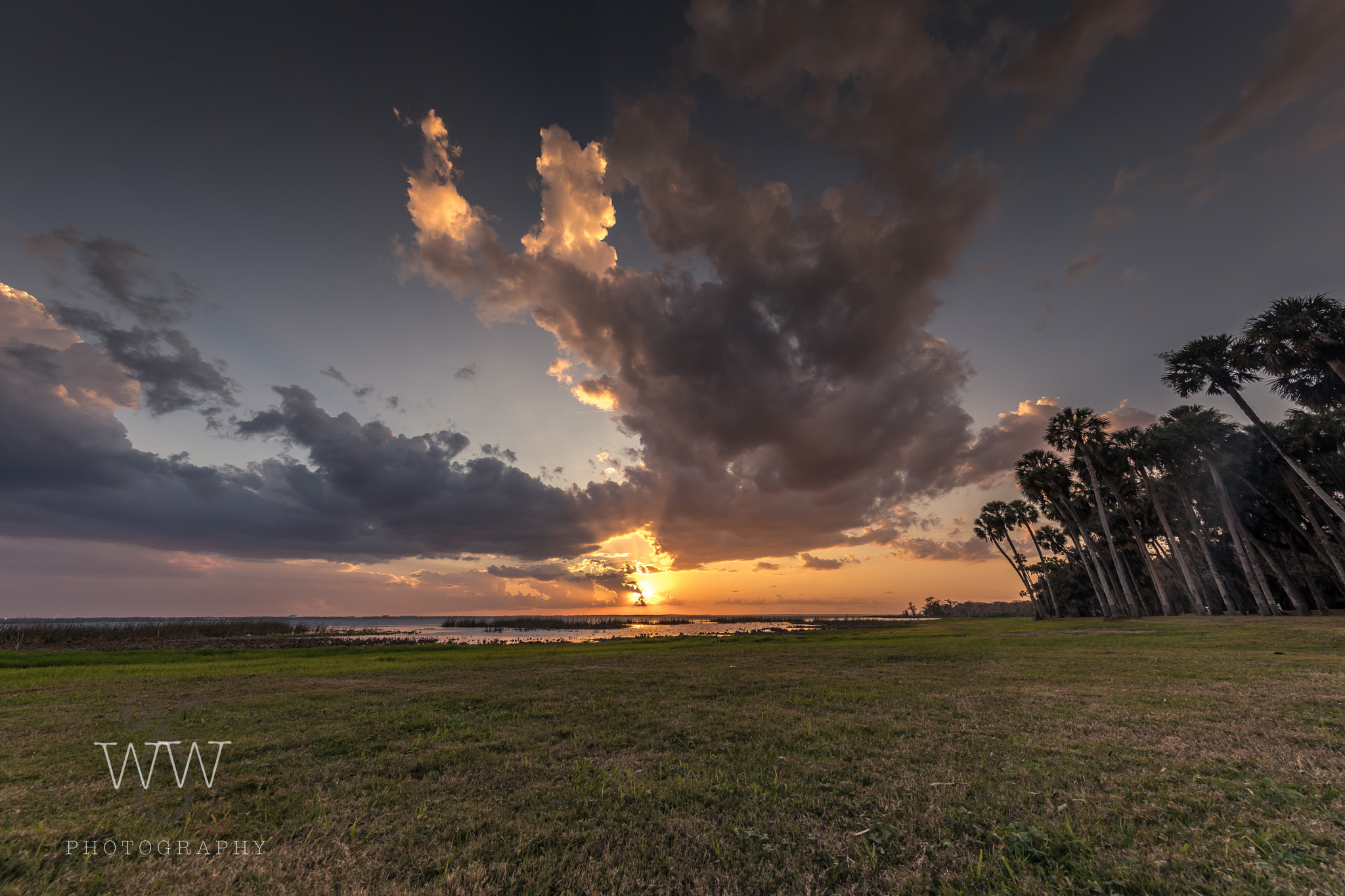 Canon EF 11-24mm F4L USM sample photo. Lmsunset fb (of ) photography