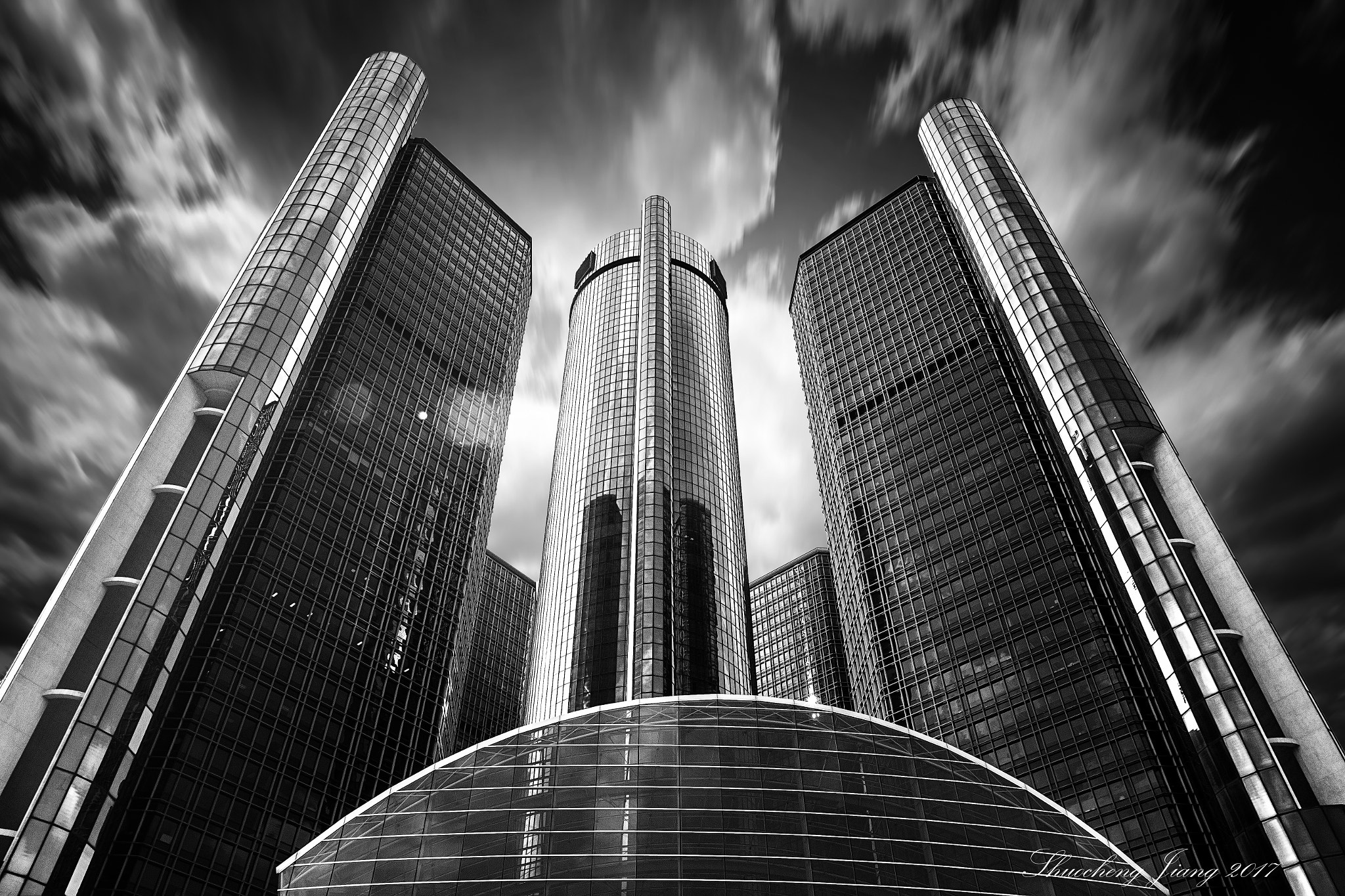 Canon EF 16-35mm F2.8L II USM sample photo. Renaissance center photography