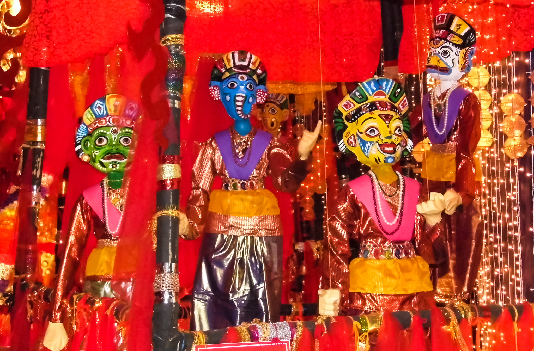 Panasonic Lumix DMC-LZ20 sample photo. Puppets... photography