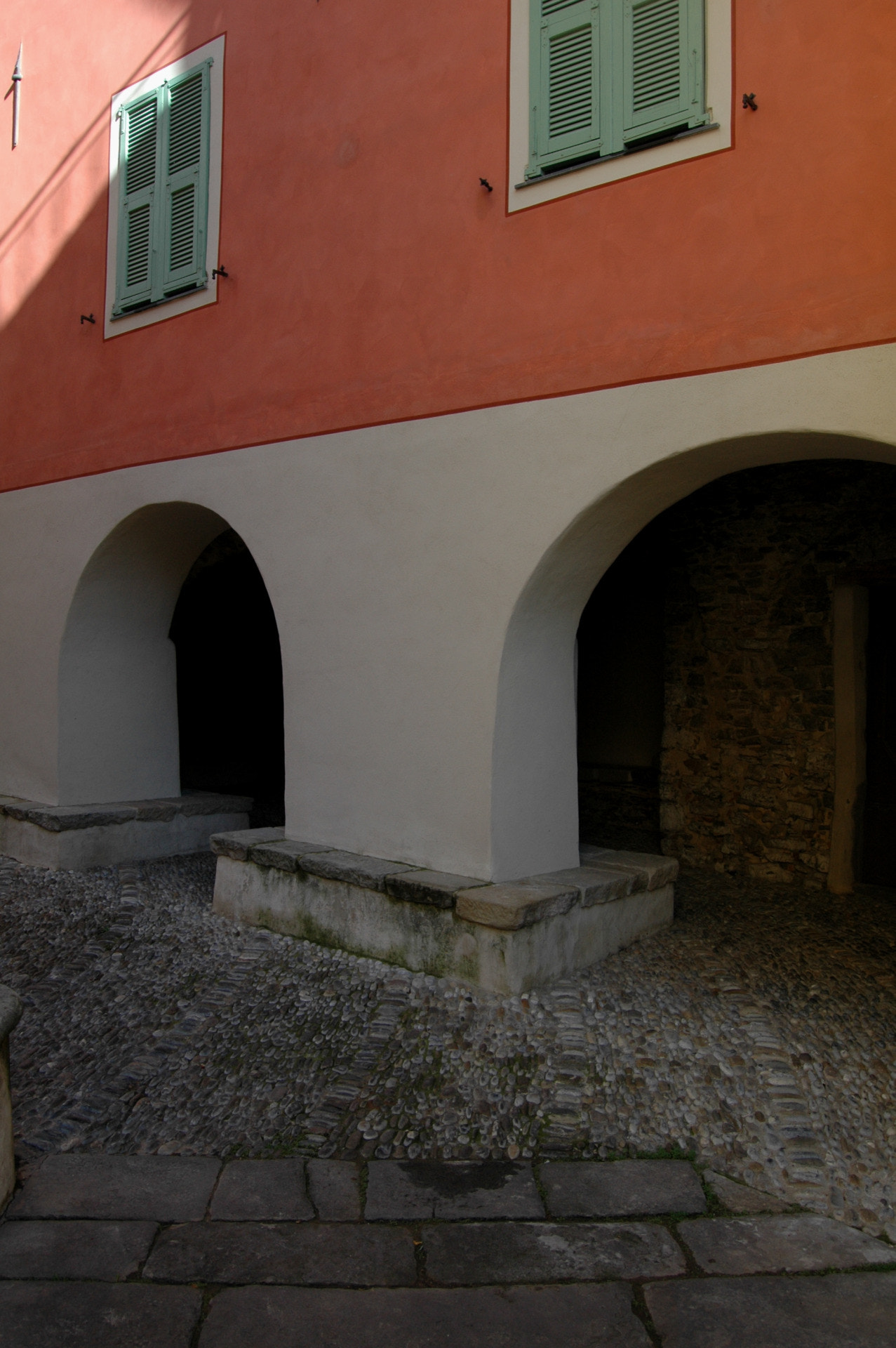 Nikon D70 sample photo. Vallebona (im) antico edificio delle decime photography