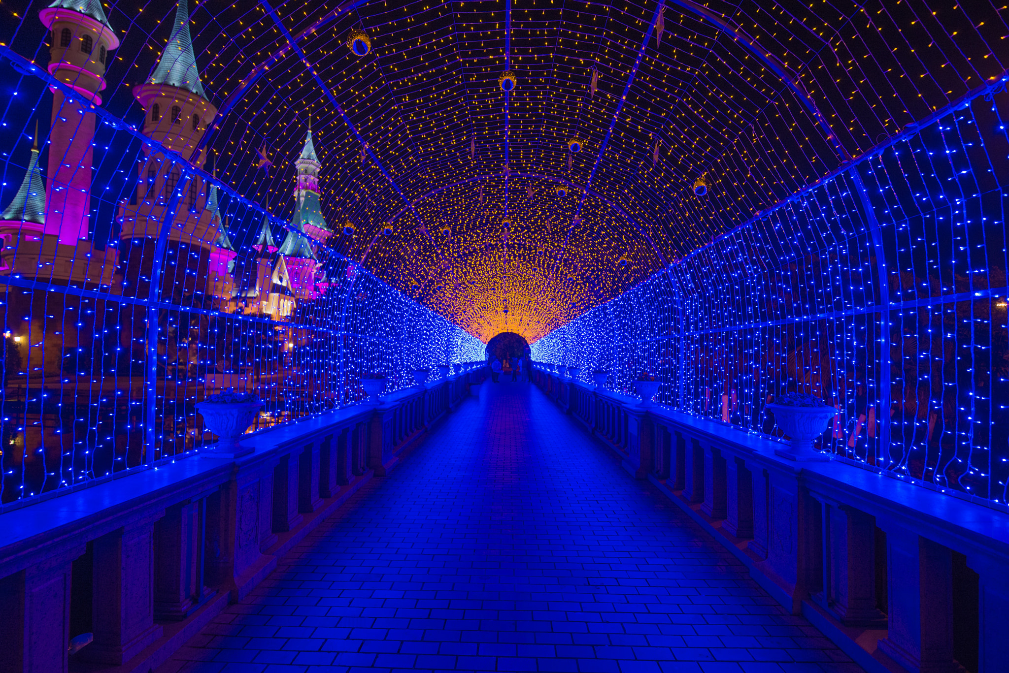 Tamron SP 15-30mm F2.8 Di VC USD sample photo. Colorful bridge photography