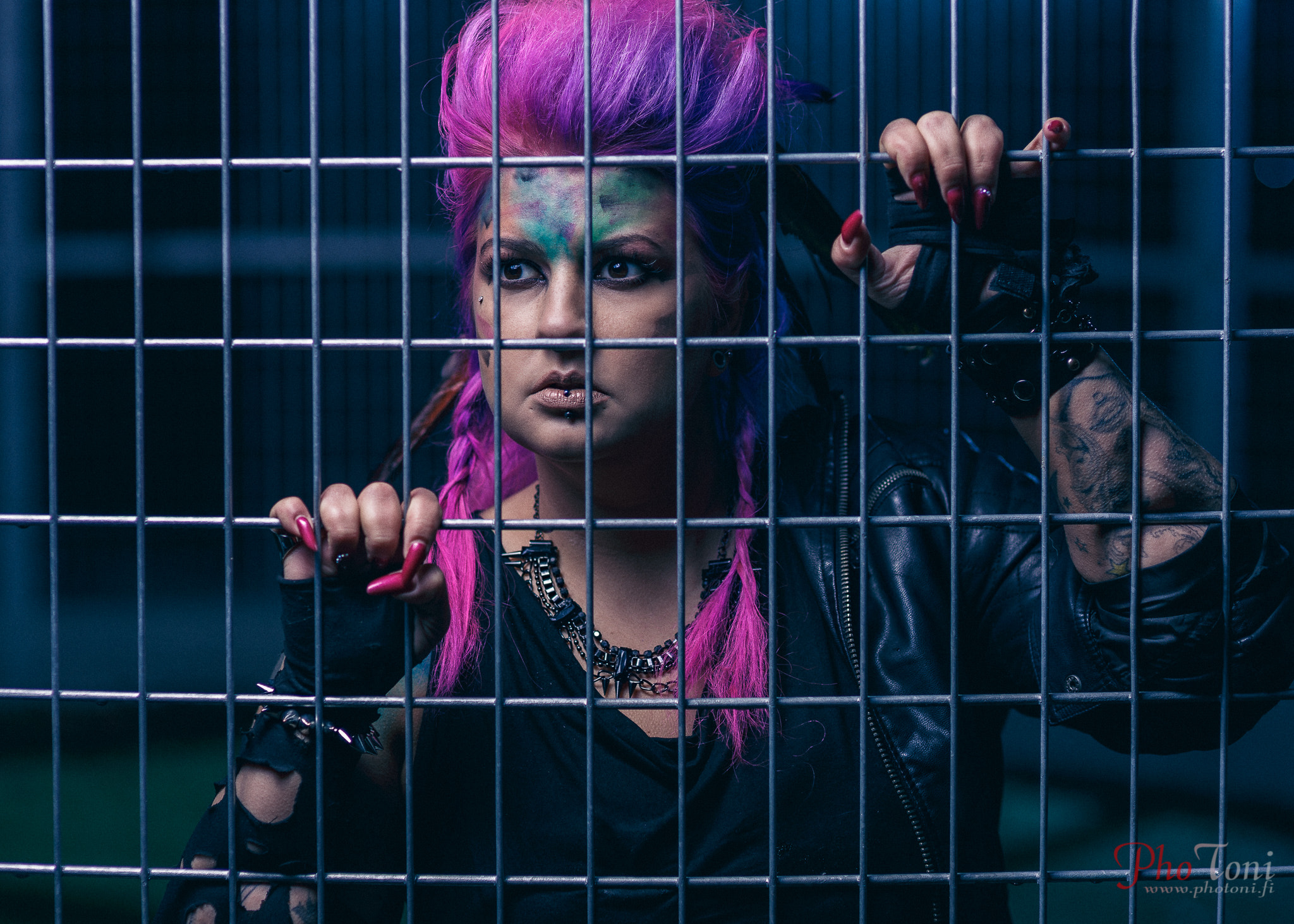 Sigma 85mm F1.4 EX DG HSM sample photo. Mad hennax photography