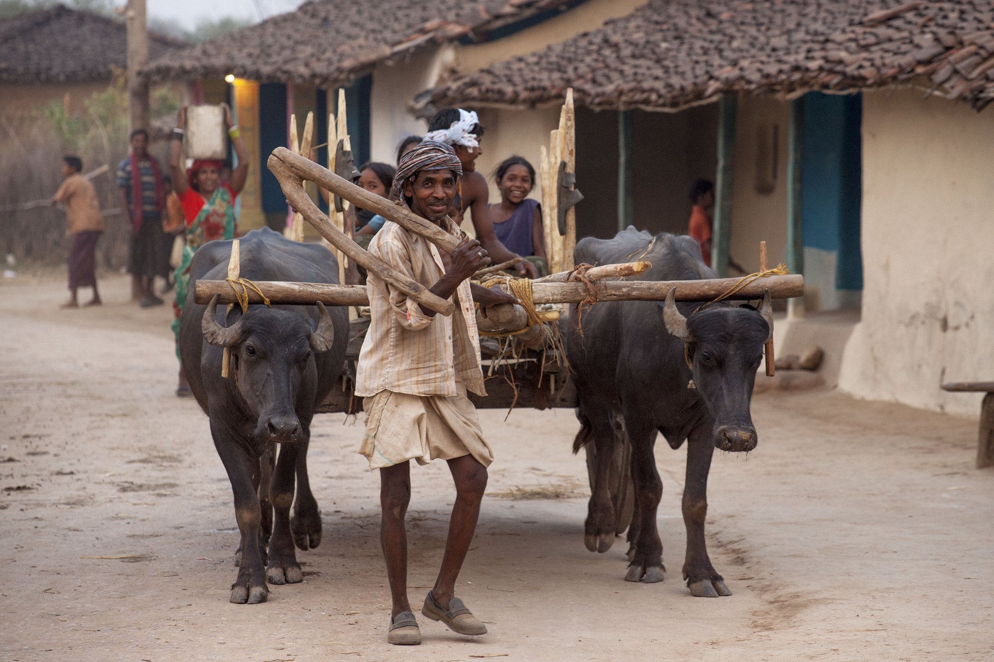 Sony Alpha DSLR-A900 + Minolta/Sony AF 70-200mm F2.8 G sample photo. Tribal village photography