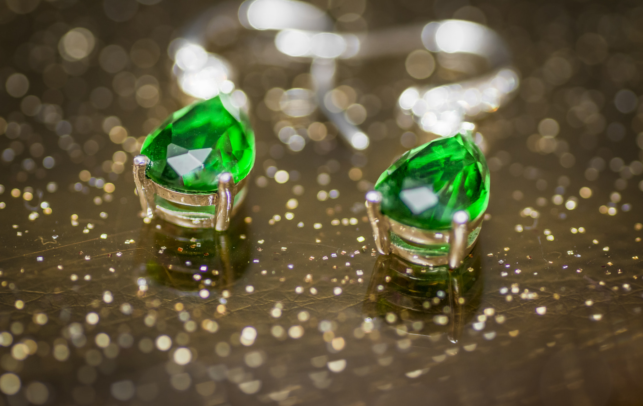 Nikon D7200 sample photo. Earring macro photo photography