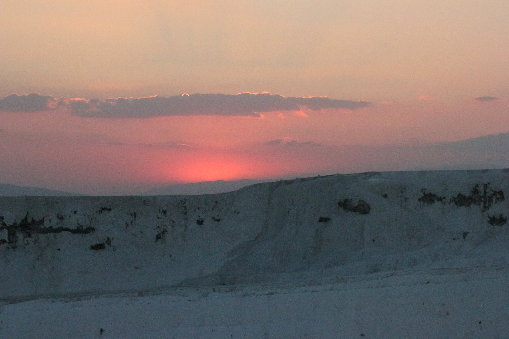 Canon EOS 550D (EOS Rebel T2i / EOS Kiss X4) + EF75-300mm f/4-5.6 sample photo. Pamukkale denizli turkey photography