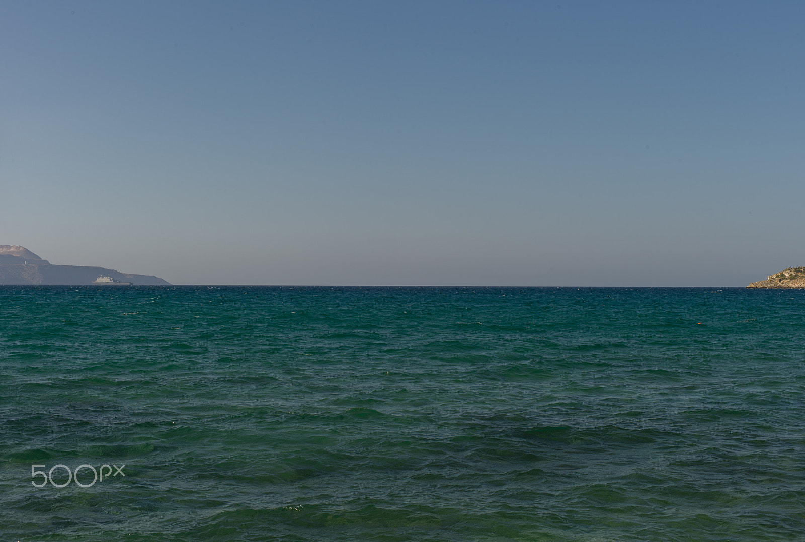 Leica M9 + Noctilux-M 50mm f/1 sample photo. Horizon photography