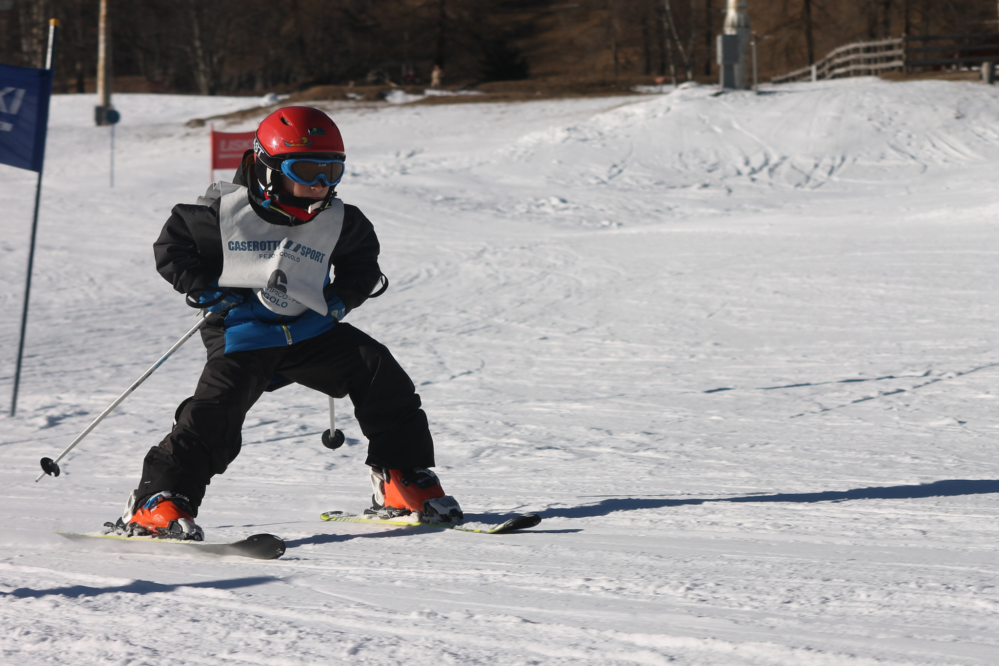 Sigma 70-300mm F4-5.6 APO DG Macro sample photo. Ski race pejo photography