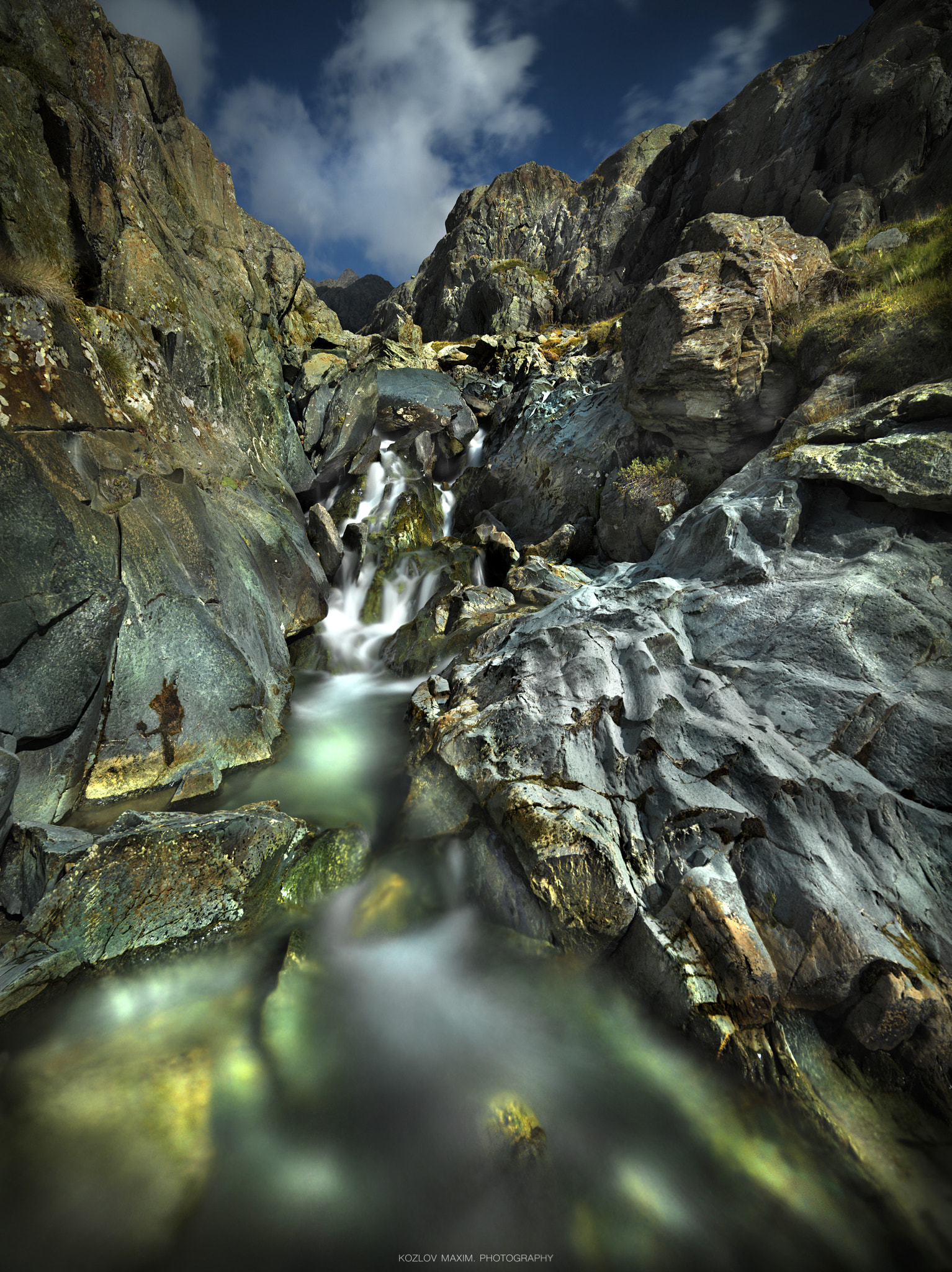 HCD 28 sample photo. Cascate. valmalenco. italia. photography