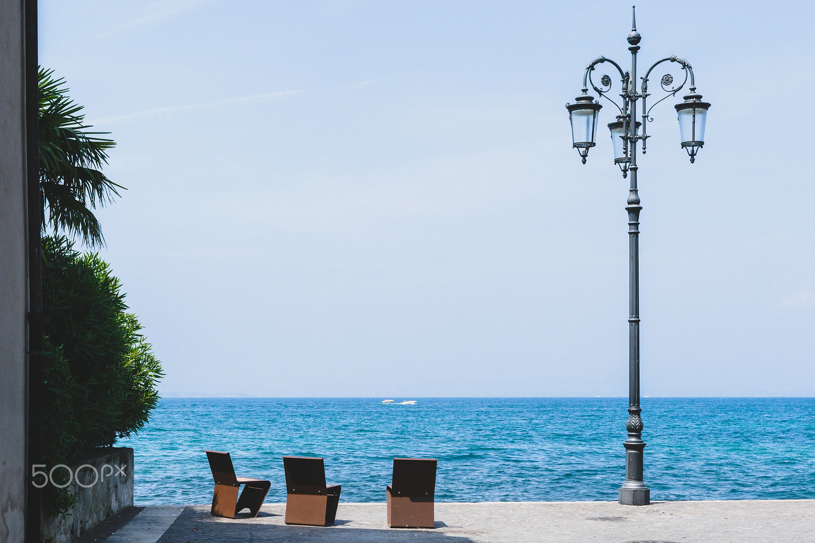Sony Alpha DSLR-A900 sample photo. A bench with view at the lake photography