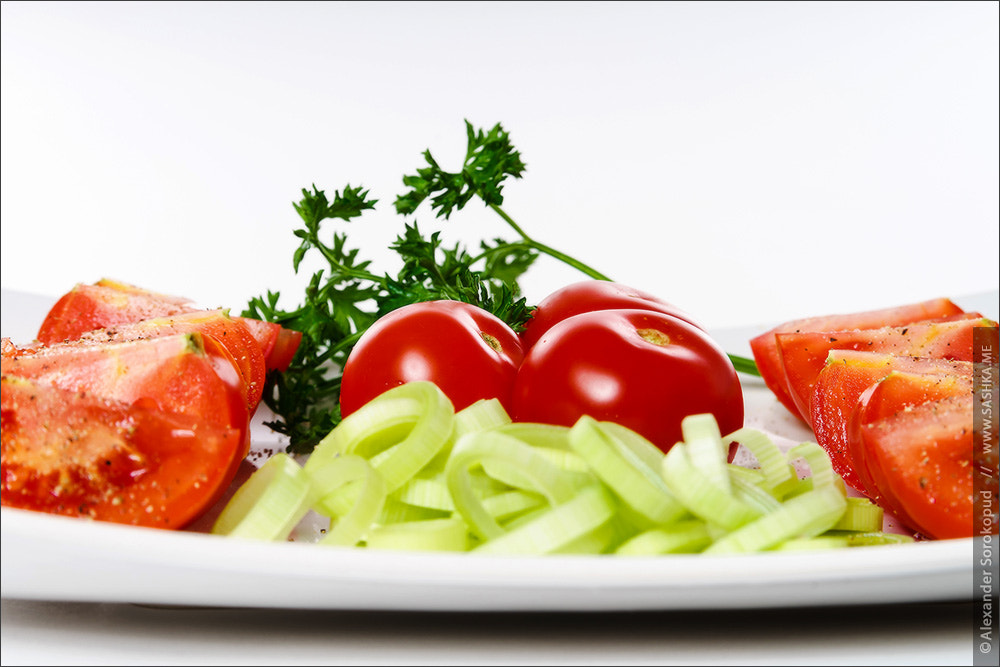 Sony a99 II + Tamron SP 24-70mm F2.8 Di VC USD sample photo. Plate with fresh vegetables, tomatos etc. photography