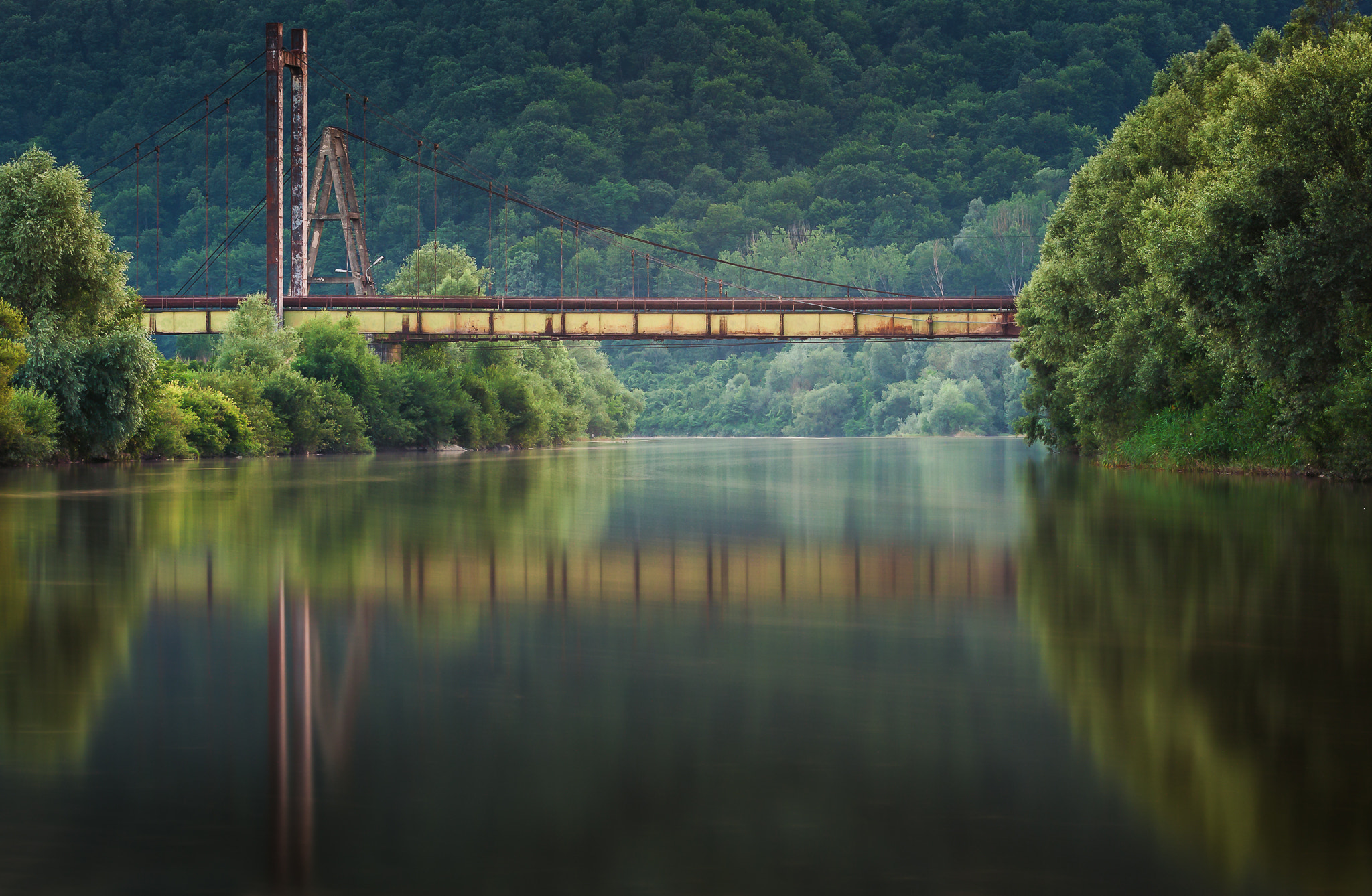 Canon EOS 40D + Canon EF 70-200mm F4L USM sample photo. The bridge photography