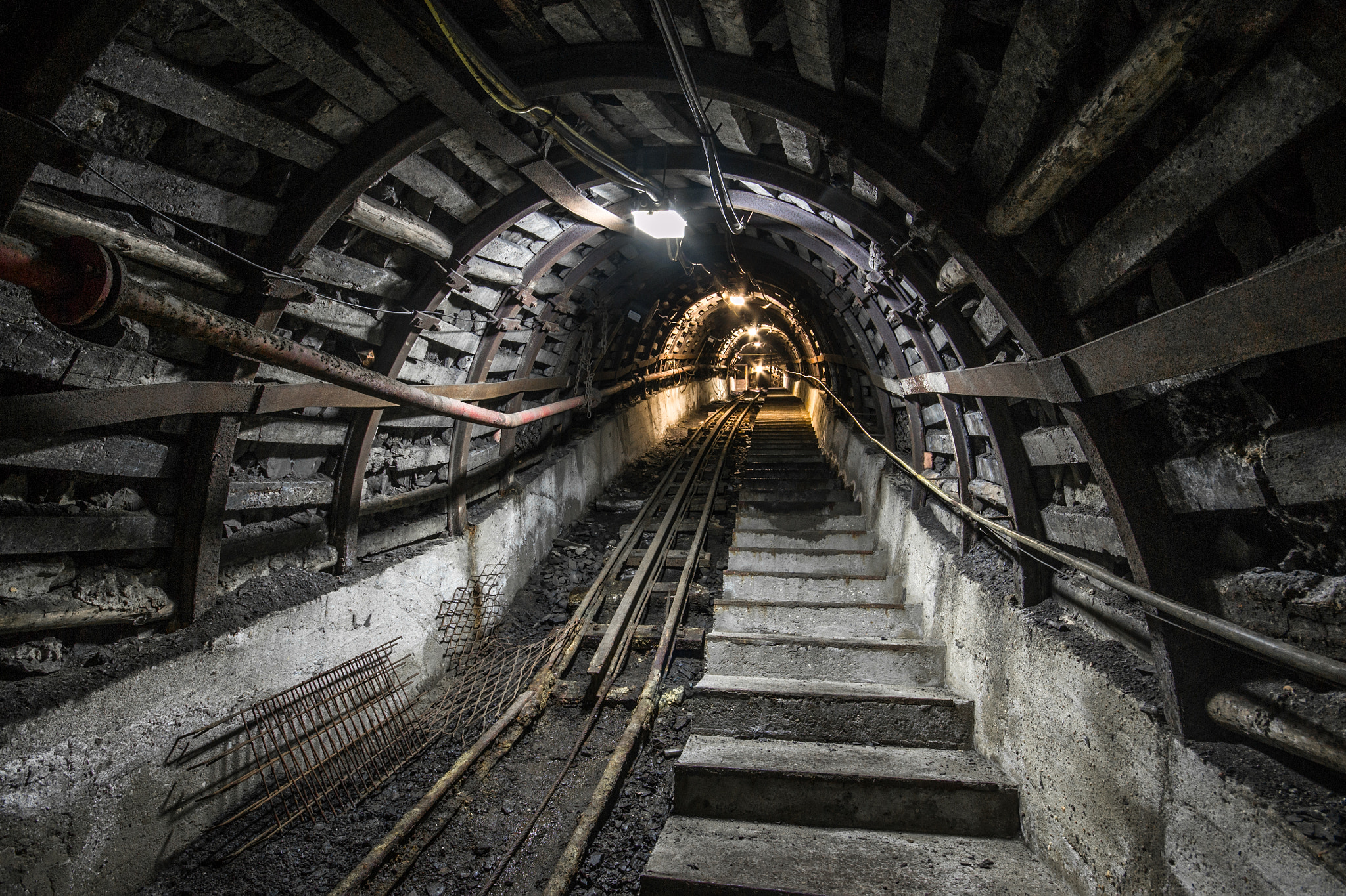 Sigma 10-20mm F4-5.6 EX DC HSM sample photo. Underground tunnel in the mine photography