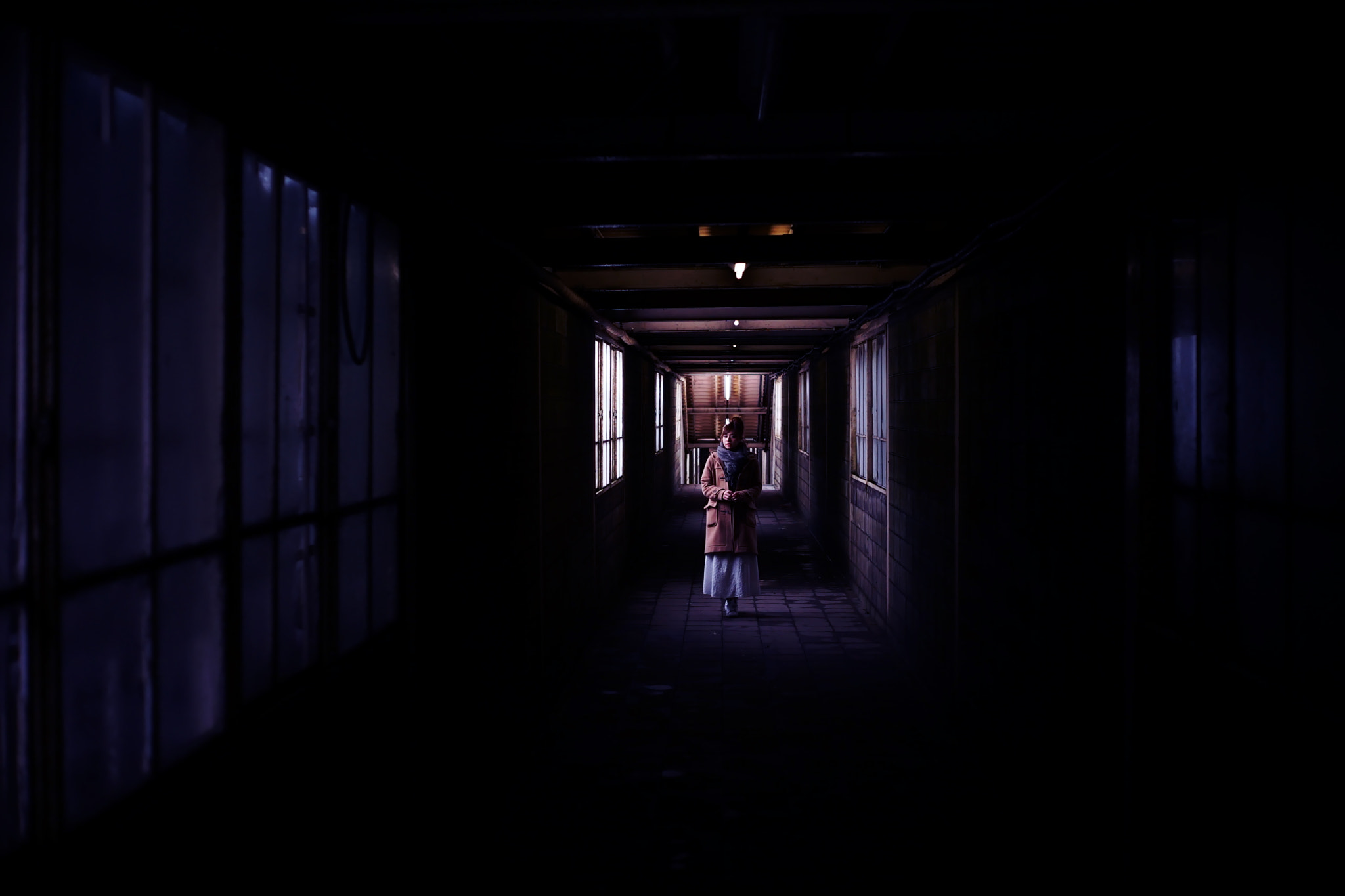 DT 40mm F2.8 SAM sample photo. In the darkness photography