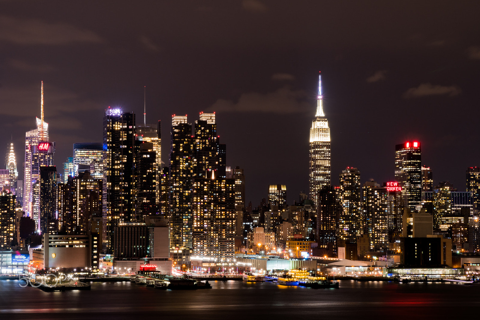 Sony E PZ 18-105mm F4 G OSS sample photo. Manhattan cityscape from opposite the hudson photography