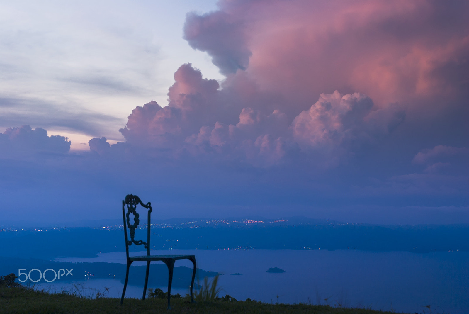 Nikon D200 sample photo. Lake ilopango el salvador and chair photography
