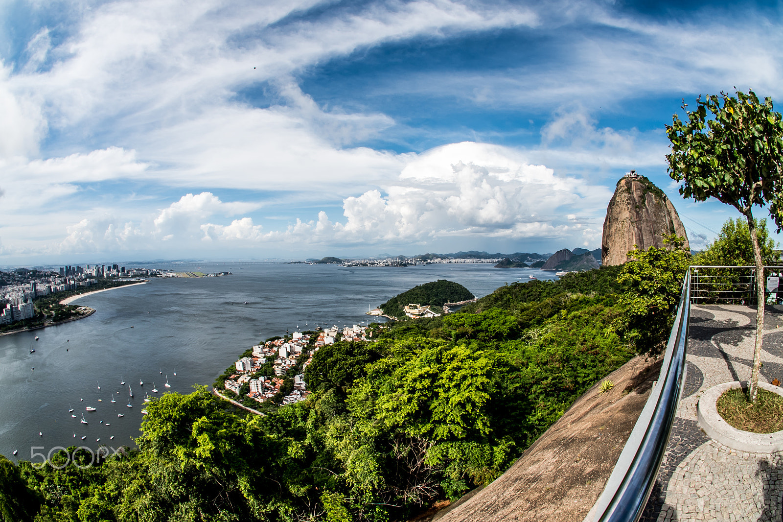 Nikon D750 + Sigma 10mm F2.8 EX DC HSM Diagonal Fisheye sample photo. Mooro da urca - rj photography