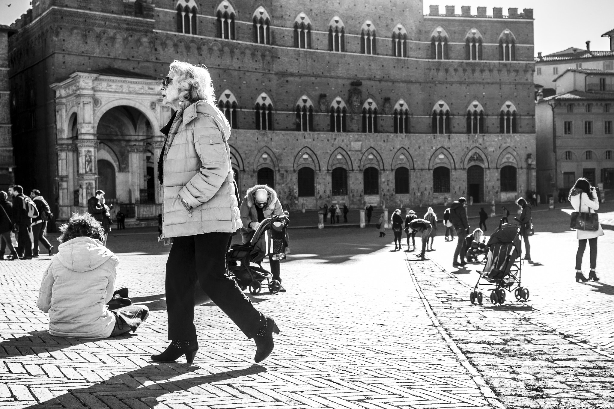 Canon EF-S 24mm F2.8 STM sample photo. People photography