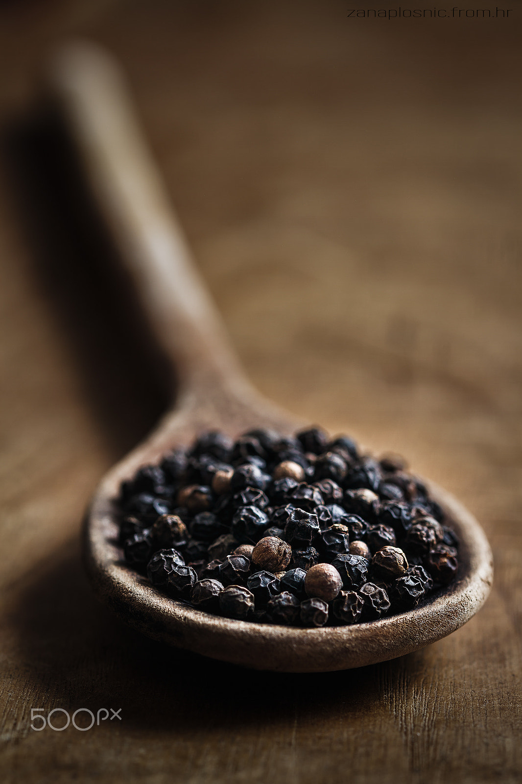 Sigma 105mm F2.8 EX DG OS HSM sample photo. Black pepper photography