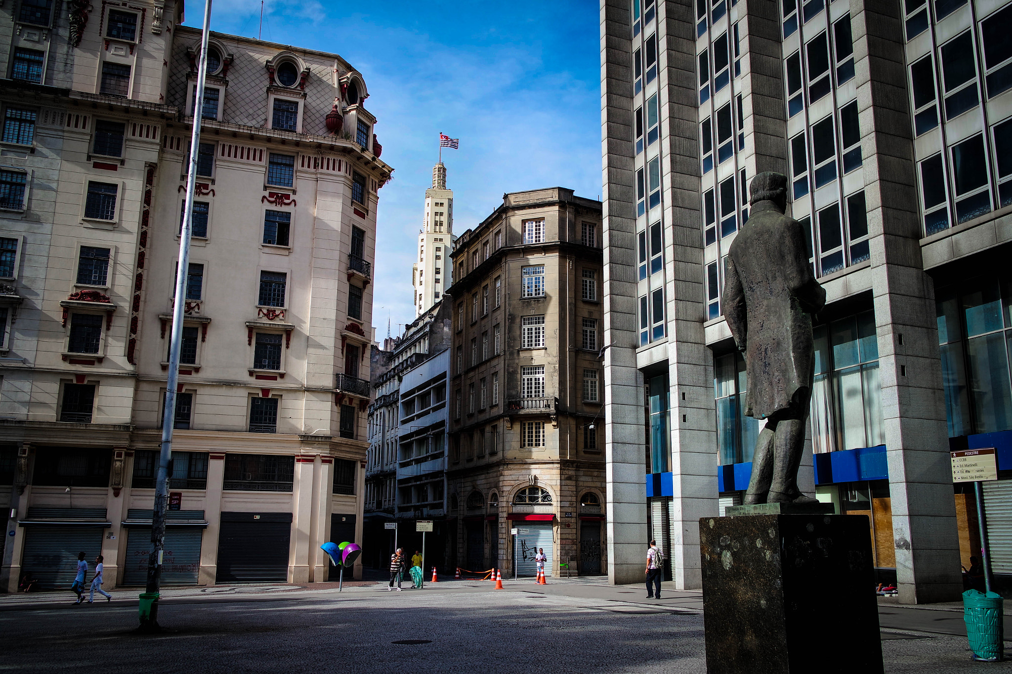 Samsung NX3000 + NX 20-50mm F3.5-5.6 sample photo. São paulo downtown photography